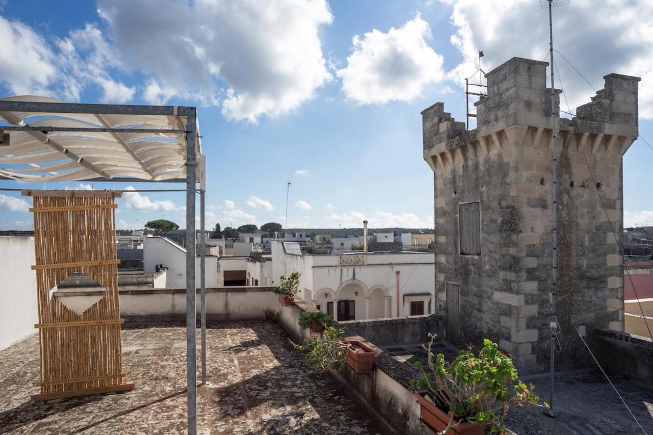 La Torre Antica Dimora Apartment Giuggianello Bagian luar foto